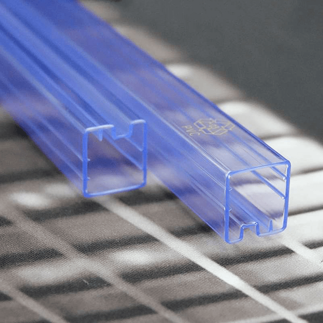 Tubo plástico personalizado em massa do OEM da fábrica para componentes eletrônicos